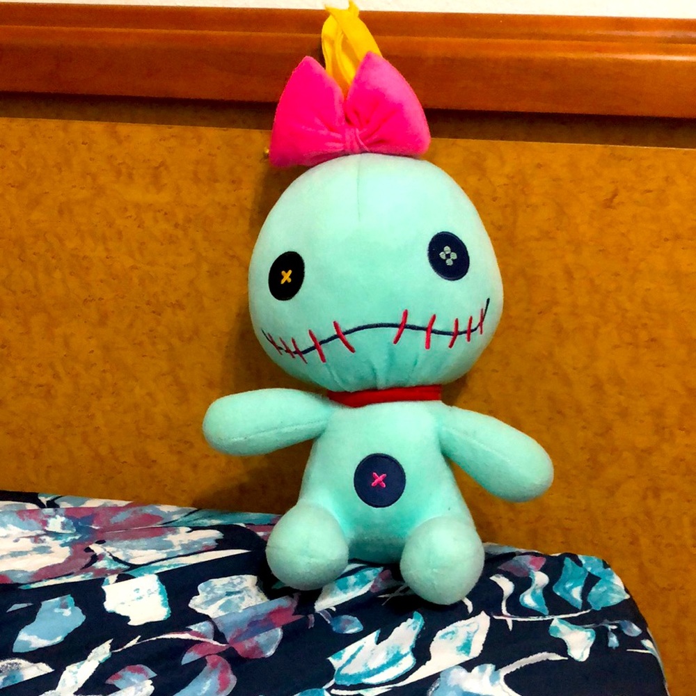 Scrump Plush Lilo and Stitch disney